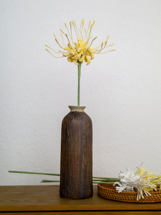 Golden Spider Lily
